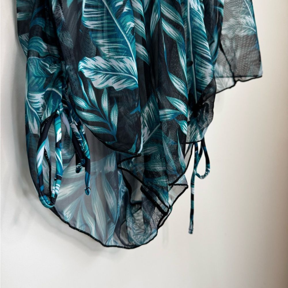 SHEIN Beach/Swim Coverup Romper - Picture 6 of 7